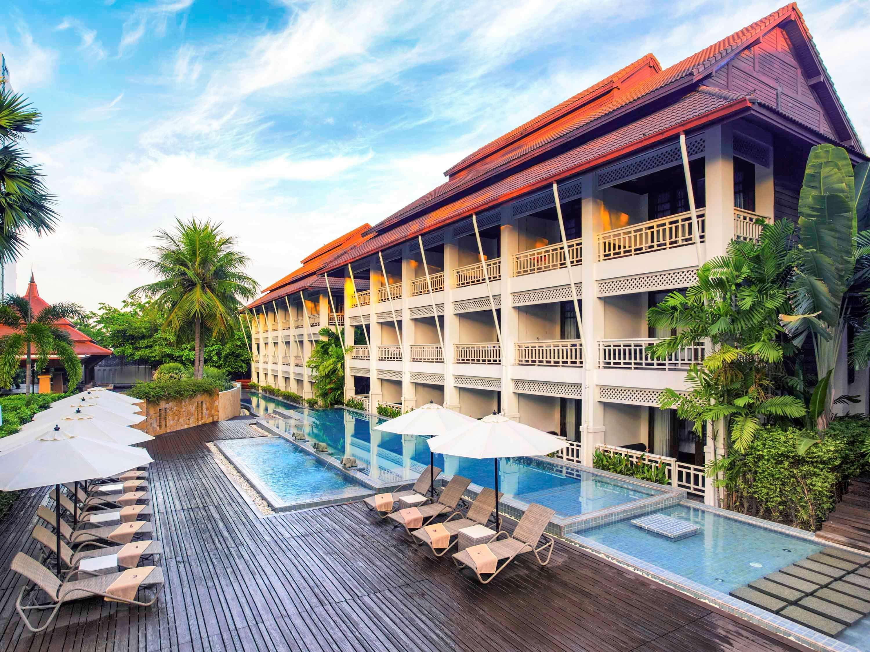 Pullman Pattaya Hotel G מראה חיצוני תמונה The Royal Paradise Hotel and Spa