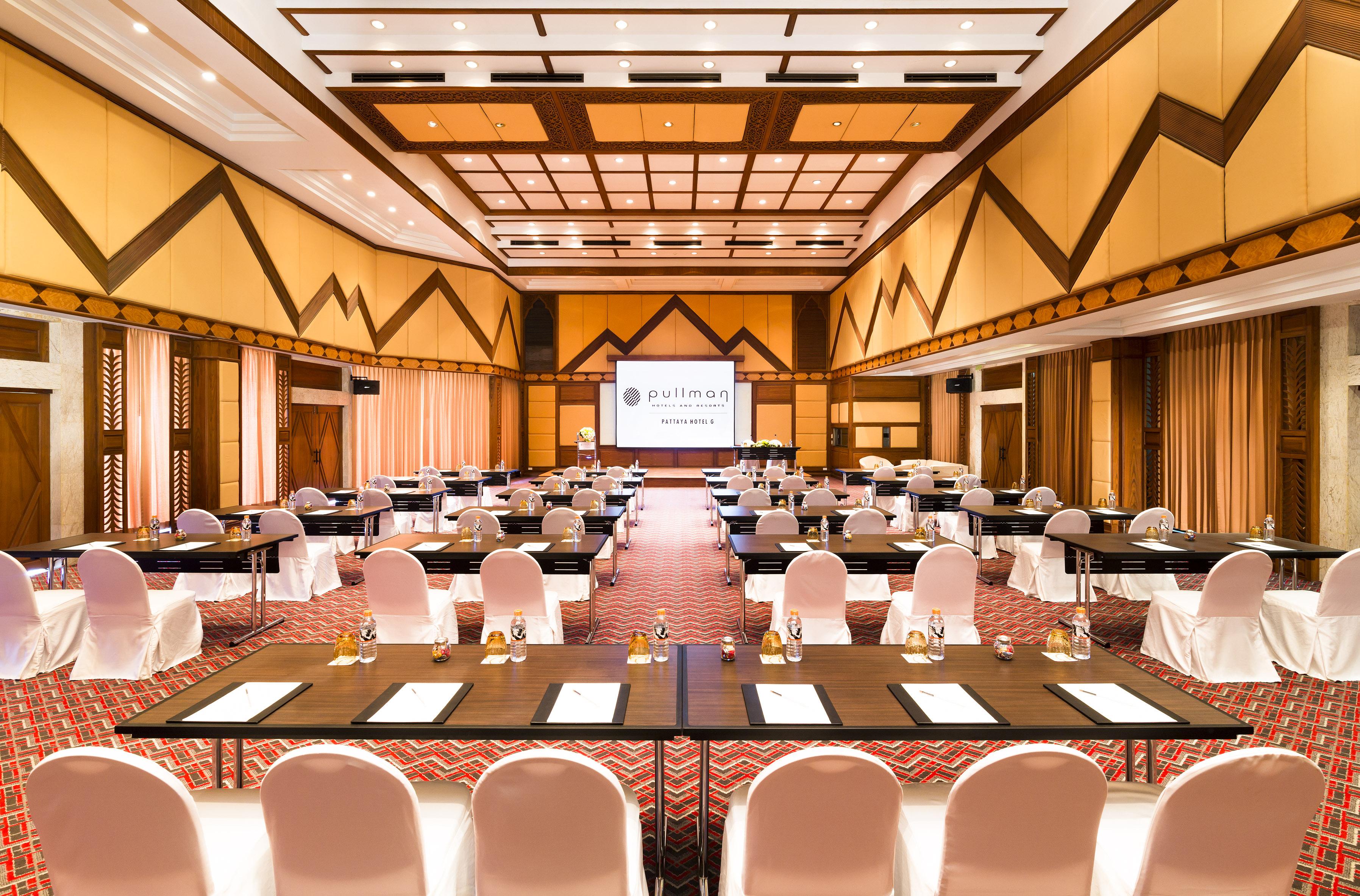 Pullman Pattaya Hotel G מראה חיצוני תמונה The Royal Paragon Hall