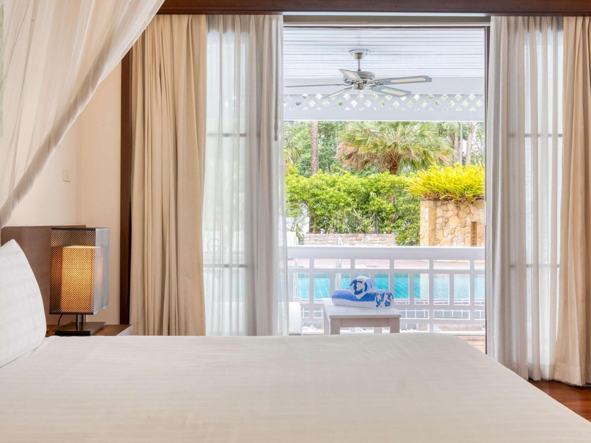 Pullman Pattaya Hotel G מראה חיצוני תמונה A bedroom at the hotel